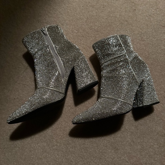 Sparkle jewel  booties - Picture 9 of 11